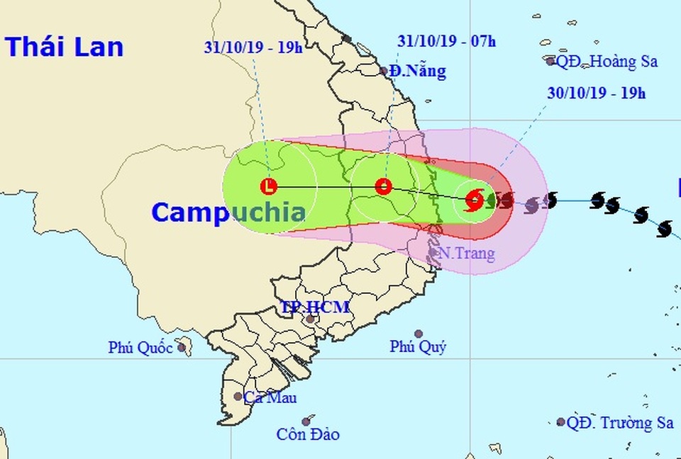Bão số 5 đã vào vùng biển Quảng Ngãi - Phú Yên - 1 Bão số 5 đã vào vùng biển Quảng Ngãi - Phú Yên - 1