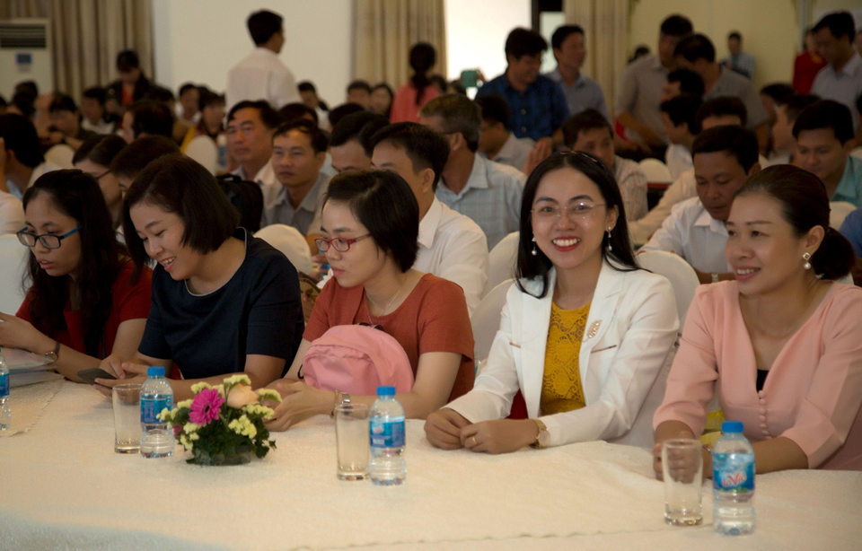 Tập huấn chương trình phổ thông mới cho hơn 7.000 giáo viên phía Nam - 3 Tập huấn chương trình phổ thông mới cho hơn 7.000 giáo viên phía Nam - 3