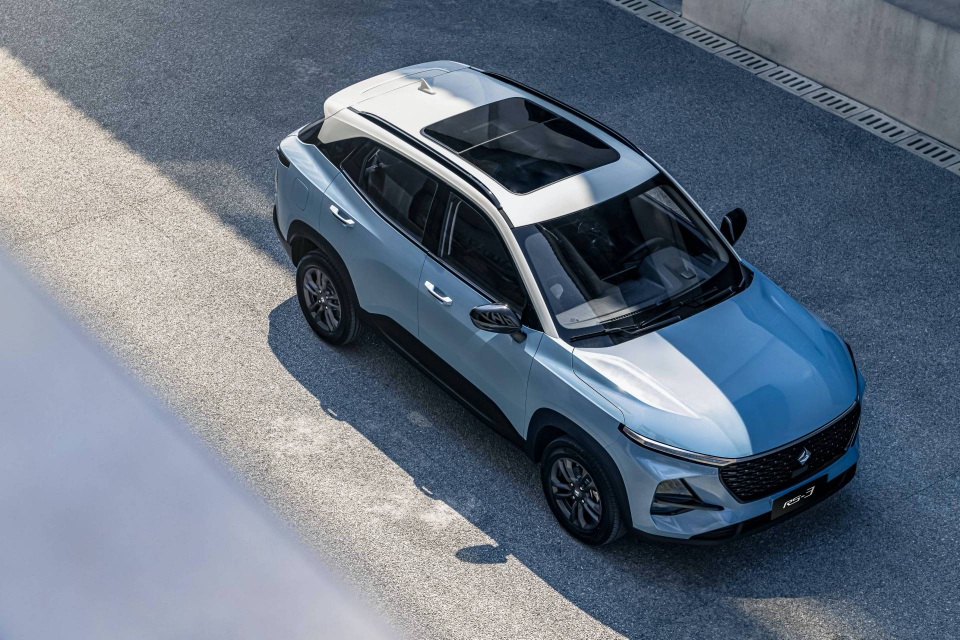 GM trình làng mẫu crossover giá tương đương dưới 250 triệu đồng tại Trung Quốc - 7 GM trình làng mẫu crossover giá tương đương dưới 250 triệu đồng tại Trung Quốc - 7