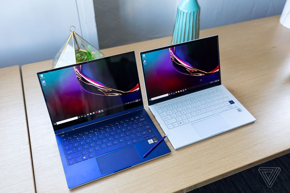 Samsung trình làng laptop chạy Windows 10 hỗ trợ viết S Pen - 1 Samsung trình làng laptop chạy Windows 10 hỗ trợ viết S Pen - 1