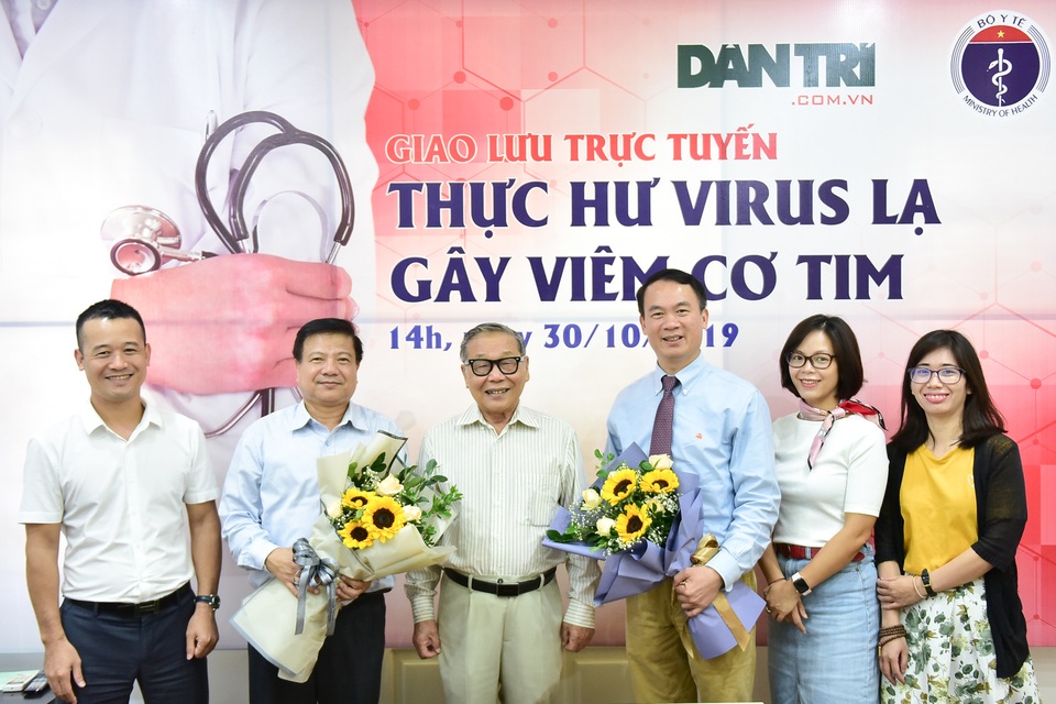 Giao lưu trực tuyến: Thực hư virus lạ gây viêm cơ tim - 1 Giao lưu trực tuyến: Thực hư virus lạ gây viêm cơ tim - 1