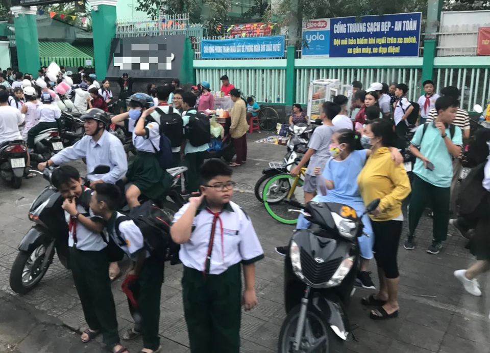 Thông báo của cô giáo “Sức học của các con còn chậm…” - 2 Thông báo của cô giáo “Sức học của các con còn chậm…” - 2