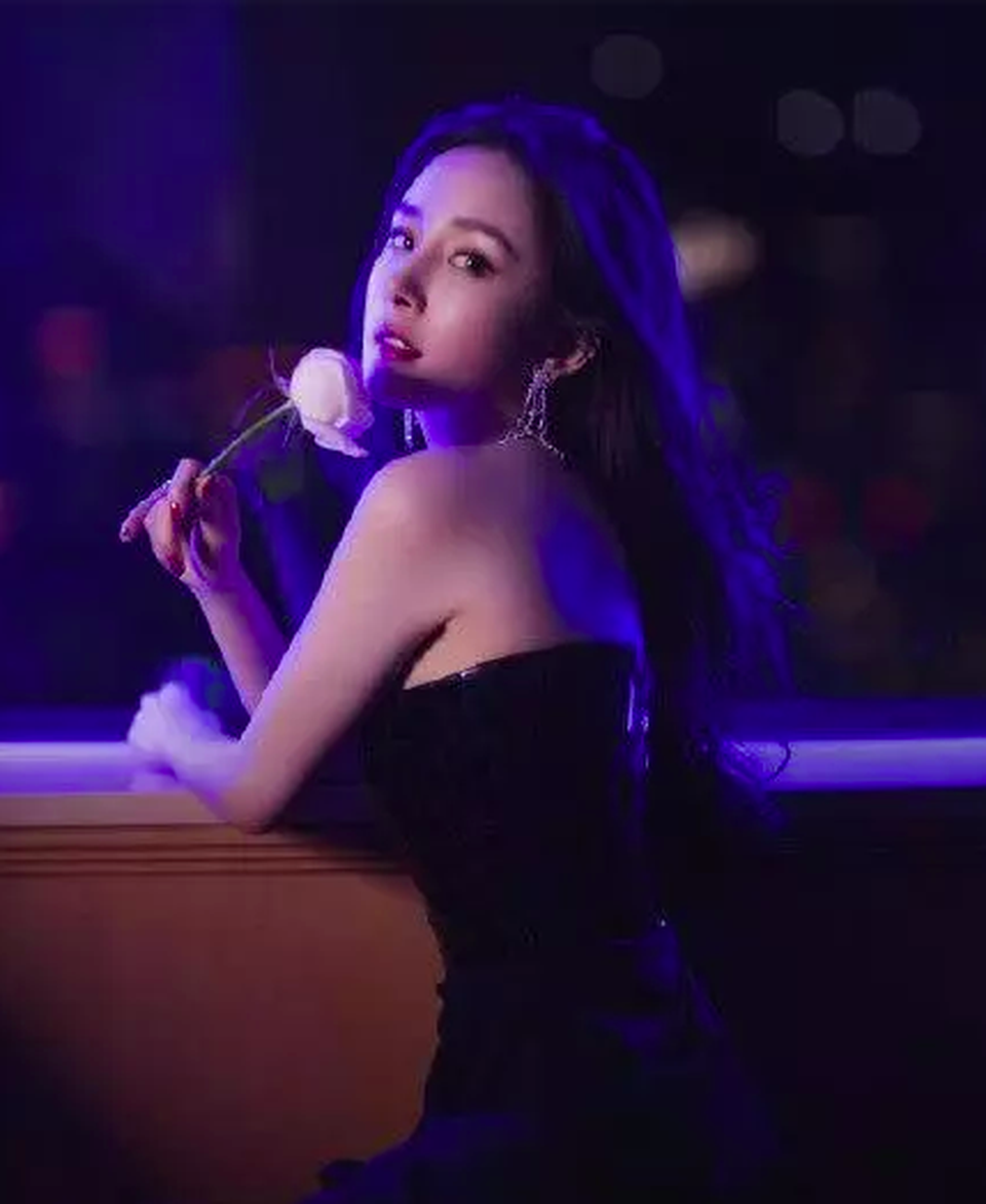 Dương Mịch thay đổi phong cách, tập trung cho sự nghiệp sau khi ly hôn - 12 Dương Mịch thay đổi phong cách, tập trung cho sự nghiệp sau khi ly hôn - 12