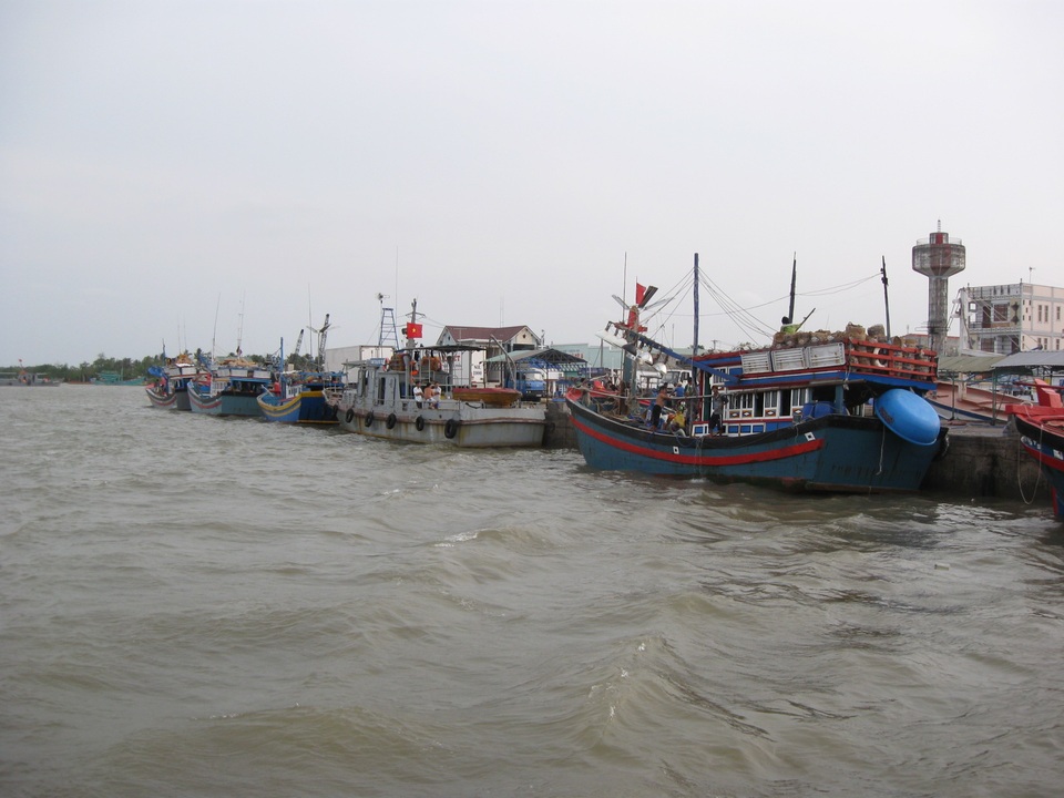 Ngư dân Sóc Trăng đồng lòng nỗ lực gỡ “thẻ vàng” ngành thủy sản - 1 Ngư dân Sóc Trăng đồng lòng nỗ lực gỡ “thẻ vàng” ngành thủy sản - 1