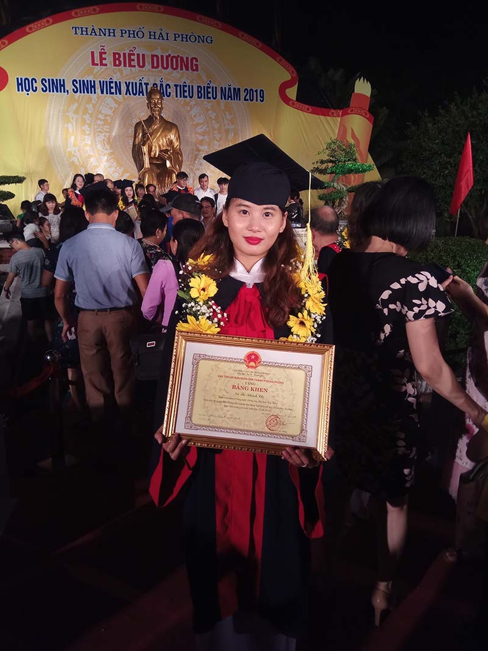 Chuyện chưa kể về cô gái Hải Phòng là thủ khoa trường Xây dựng - 1 Chuyện chưa kể về cô gái Hải Phòng là thủ khoa trường Xây dựng - 1