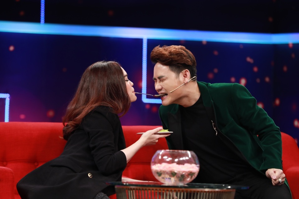 MC “Hãy chọn giá đúng” bị vợ “hành hạ”, “tát trời giáng” 8 năm trước khi cưới - 4