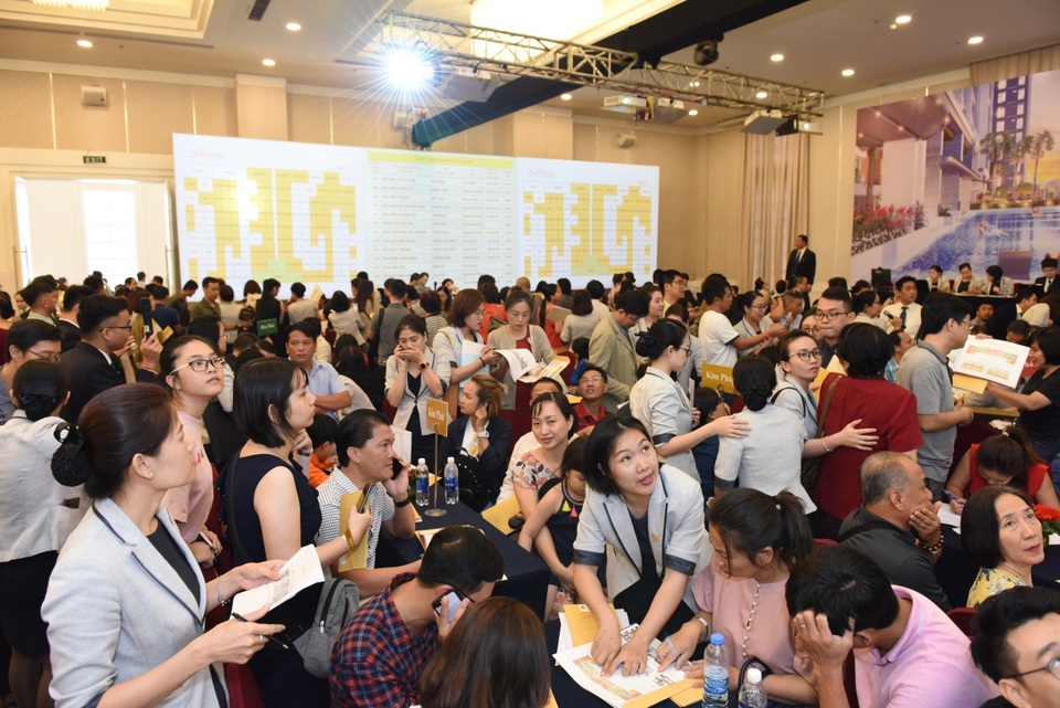 Thị trường căn hộ cao cấp TPHCM: Khu Nam Sài Gòn tiếp tục tăng nhiệt - 3 Thị trường căn hộ cao cấp TPHCM: Khu Nam Sài Gòn tiếp tục tăng nhiệt - 3