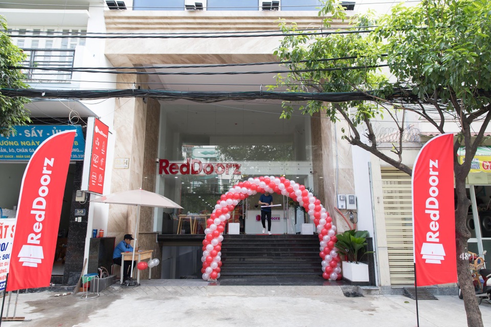 RedDoorz chủ trương hợp tác phát triển với khách sạn địa phương - 1 RedDoorz chủ trương hợp tác phát triển với khách sạn địa phương - 1