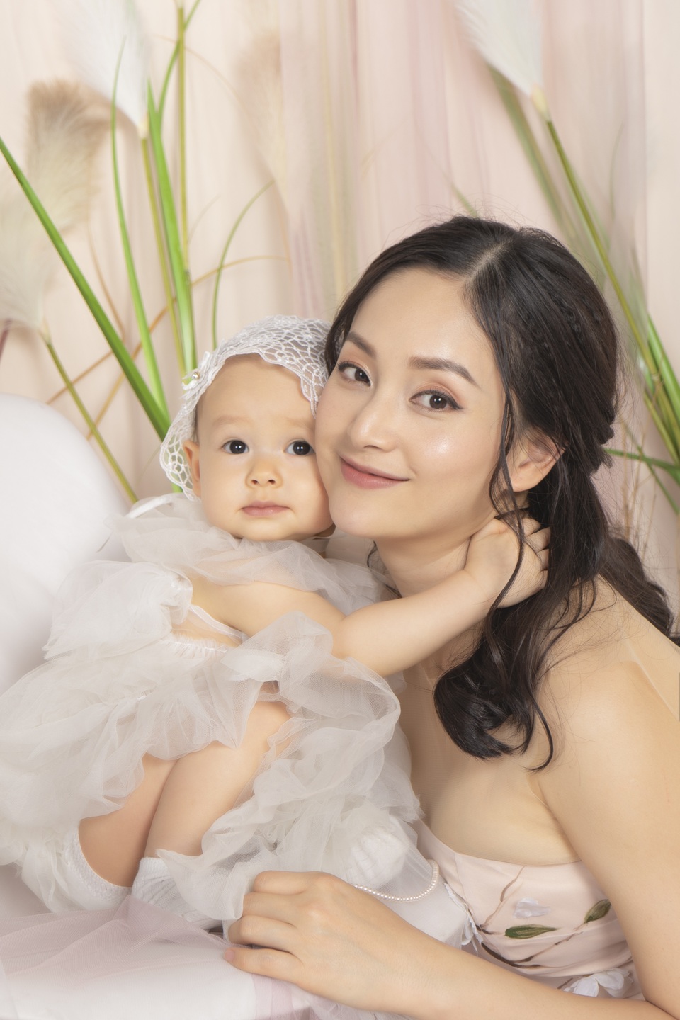 Giữa vô số ồn ào dạy con bằng bạo lực, Lan Phương kể “ký ức sai lầm” - 1 Giữa vô số ồn ào dạy con bằng bạo lực, Lan Phương kể “ký ức sai lầm” - 1