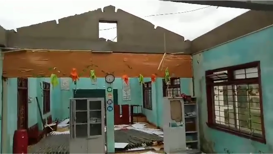 Ngổn ngang sau bão số 5 - 17 Ngổn ngang sau bão số 5 - 17
