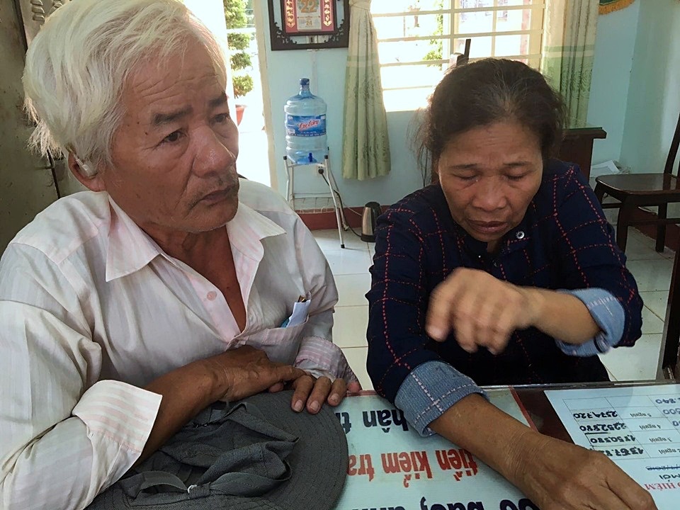 Xúc động hành trình tìm người thân thất lạc 2 năm cho bệnh nhân hôn mê - 1 Xúc động hành trình tìm người thân thất lạc 2 năm cho bệnh nhân hôn mê - 1