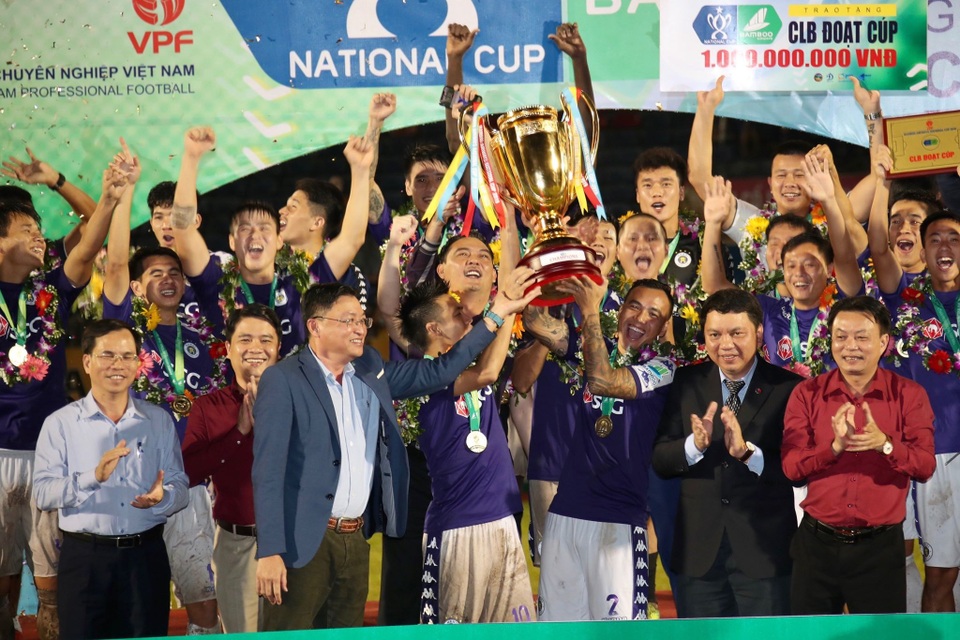 Văn Quyết: “Giải đấu nào cũng ghi bàn, thật tiếc vì không được lên đội tuyển” - 1 Văn Quyết: “Giải đấu nào cũng ghi bàn, thật tiếc vì không được lên đội tuyển” - 1