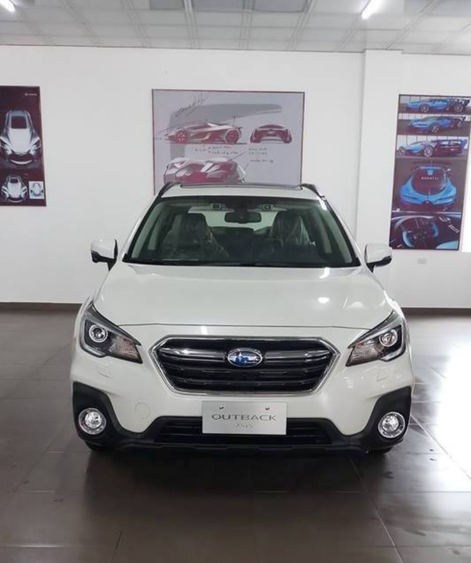 Xả hàng cuối năm, ô tô giảm giá 200-300 triệu đồng - 5 Xả hàng cuối năm, ô tô giảm giá 200-300 triệu đồng - 5