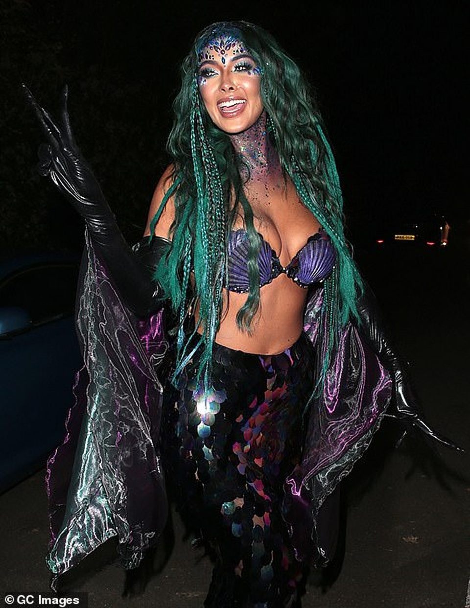 Đêm Halloween, sao hóa trang thế nào? - 2