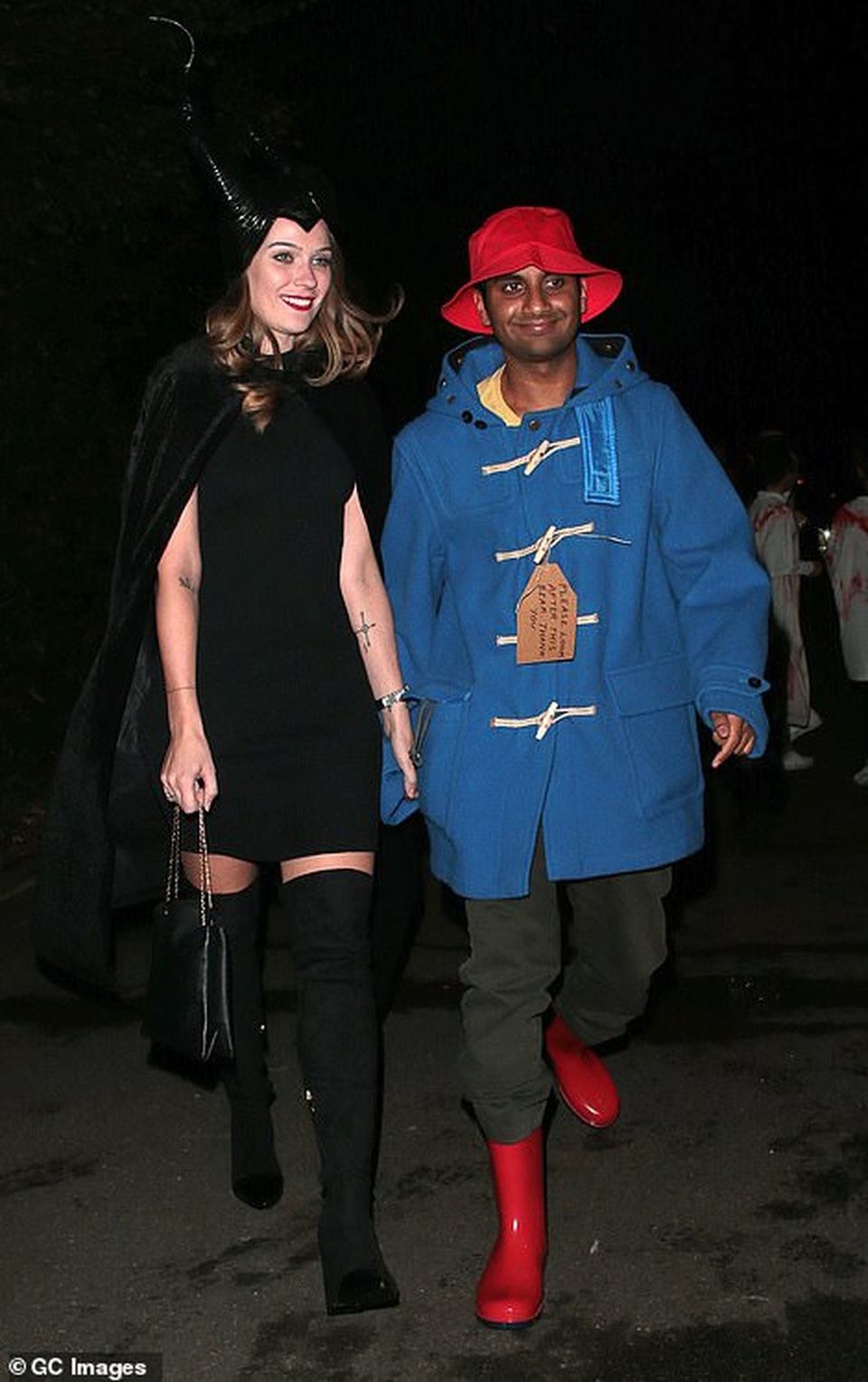 Đêm Halloween, sao hóa trang thế nào? - 18