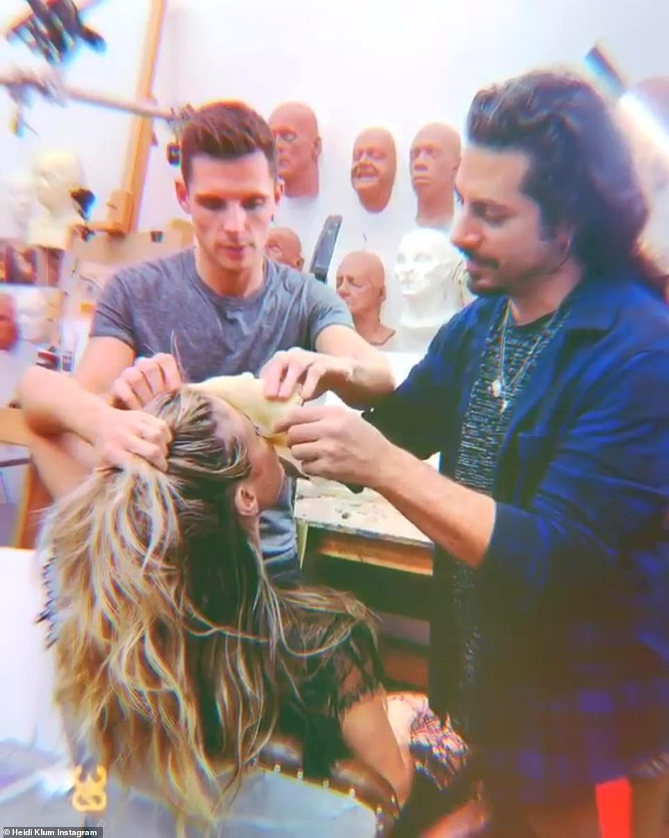 Fans phát sốt vì Heidi Klum hóa trang quá kinh dị - 7 Fans phát sốt vì Heidi Klum hóa trang quá kinh dị - 7