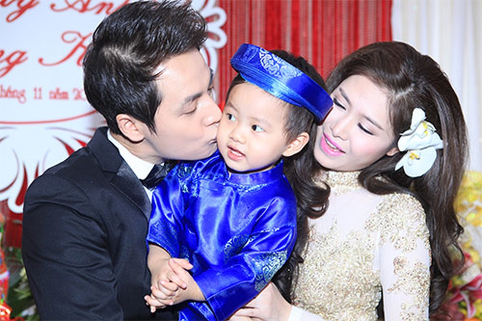 Những sao Việt sinh con rồi mới cưới - 11 Những sao Việt sinh con rồi mới cưới - 11