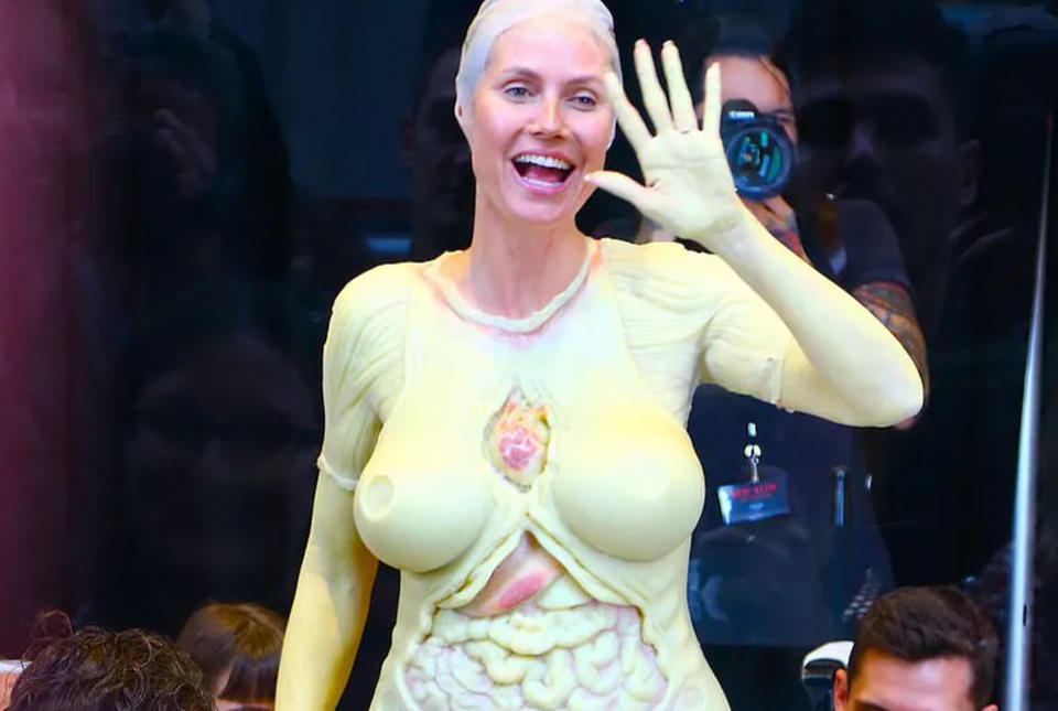 Fans phát sốt vì Heidi Klum hóa trang quá kinh dị - 5 Fans phát sốt vì Heidi Klum hóa trang quá kinh dị - 5