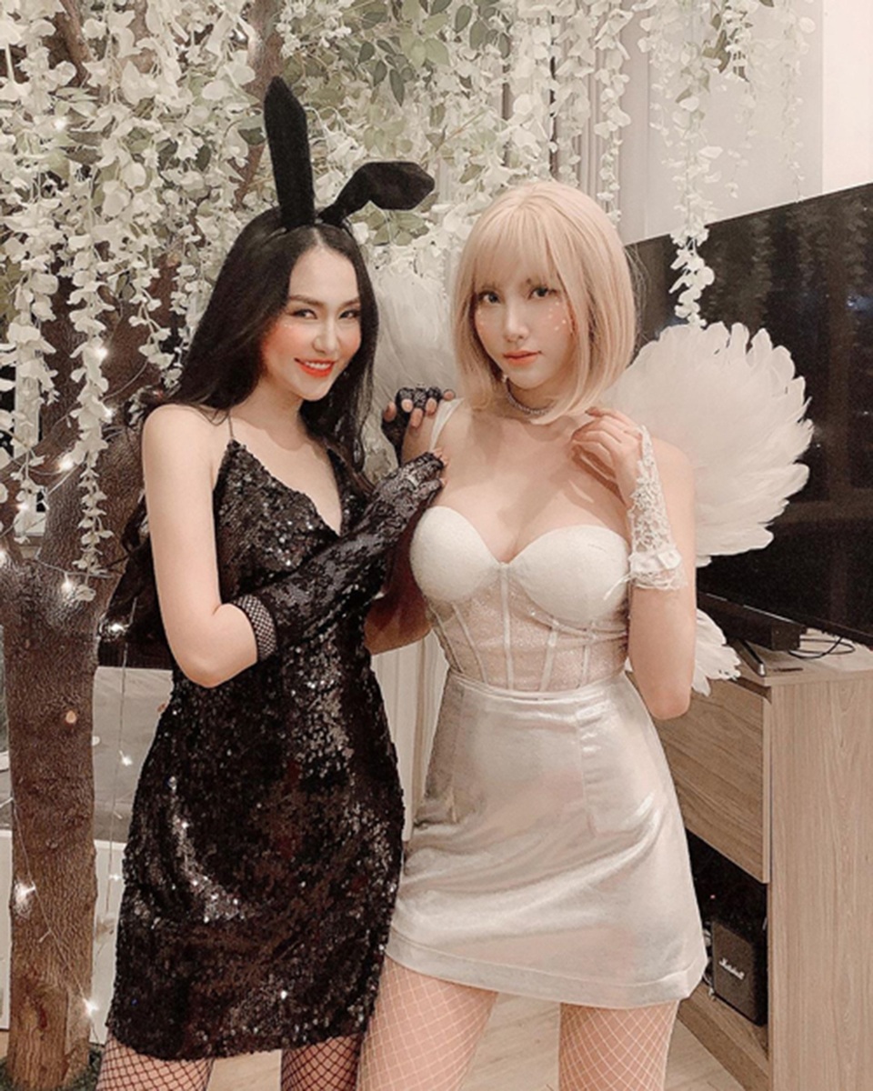 Mỹ Tâm, Ngô Thanh Vân tưng bừng đón Halloween - 4 Mỹ Tâm, Ngô Thanh Vân tưng bừng đón Halloween - 4