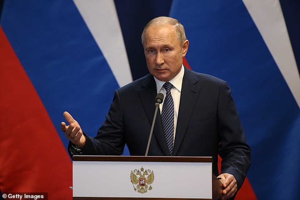 Nga giải mật hồ sơ điệp viên của ông Putin - 1 Nga giải mật hồ sơ điệp viên của ông Putin - 1