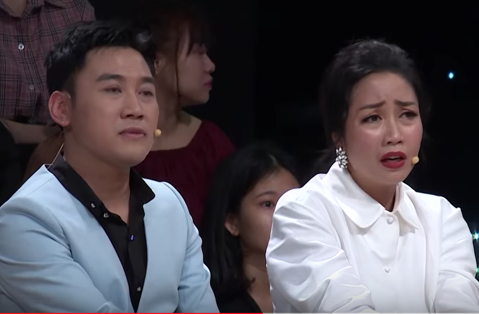 Phú Quang khóc nghẹn, kể về người thanh niên bỏ mạng khi lao động xa xứ - 5 Phú Quang khóc nghẹn, kể về người thanh niên bỏ mạng khi lao động xa xứ - 5