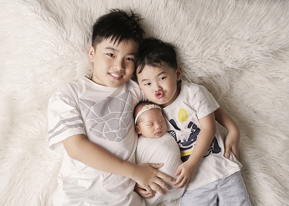 Ưng Hoàng Phúc khoe ảnh gia đình hạnh phúc - 8 Ưng Hoàng Phúc khoe ảnh gia đình hạnh phúc - 8
