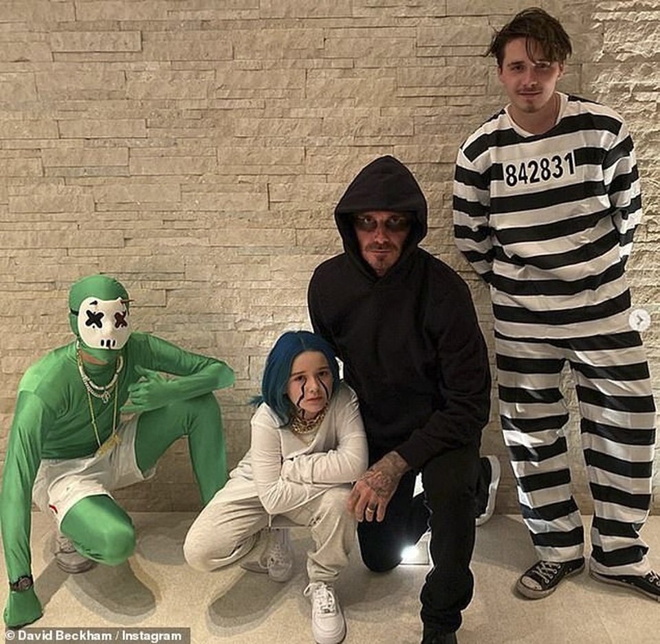 Màn hóa trang gây sợ hãi của Janelle Monae - 8 Màn hóa trang gây sợ hãi của Janelle Monae - 8