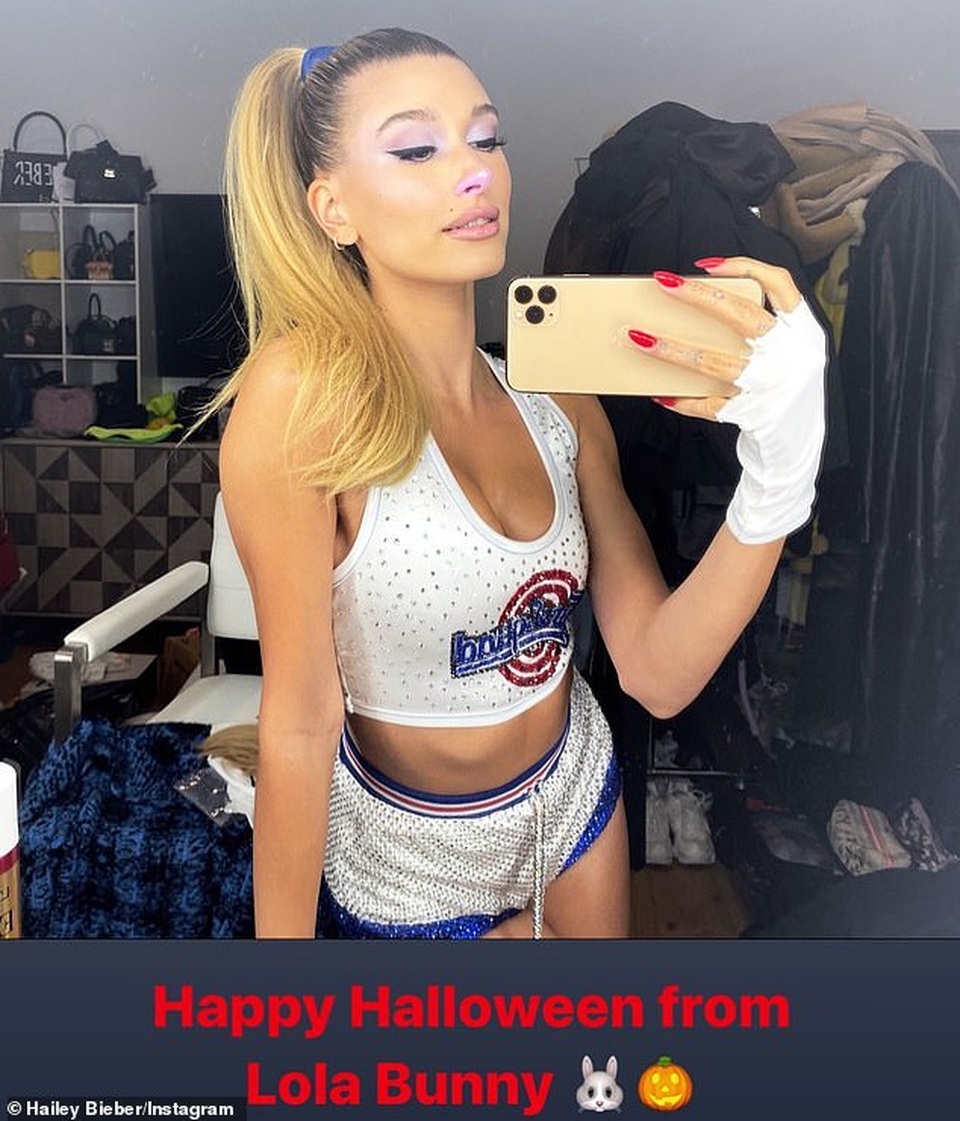 Màn hóa trang gây sợ hãi của Janelle Monae - 7 Màn hóa trang gây sợ hãi của Janelle Monae - 7