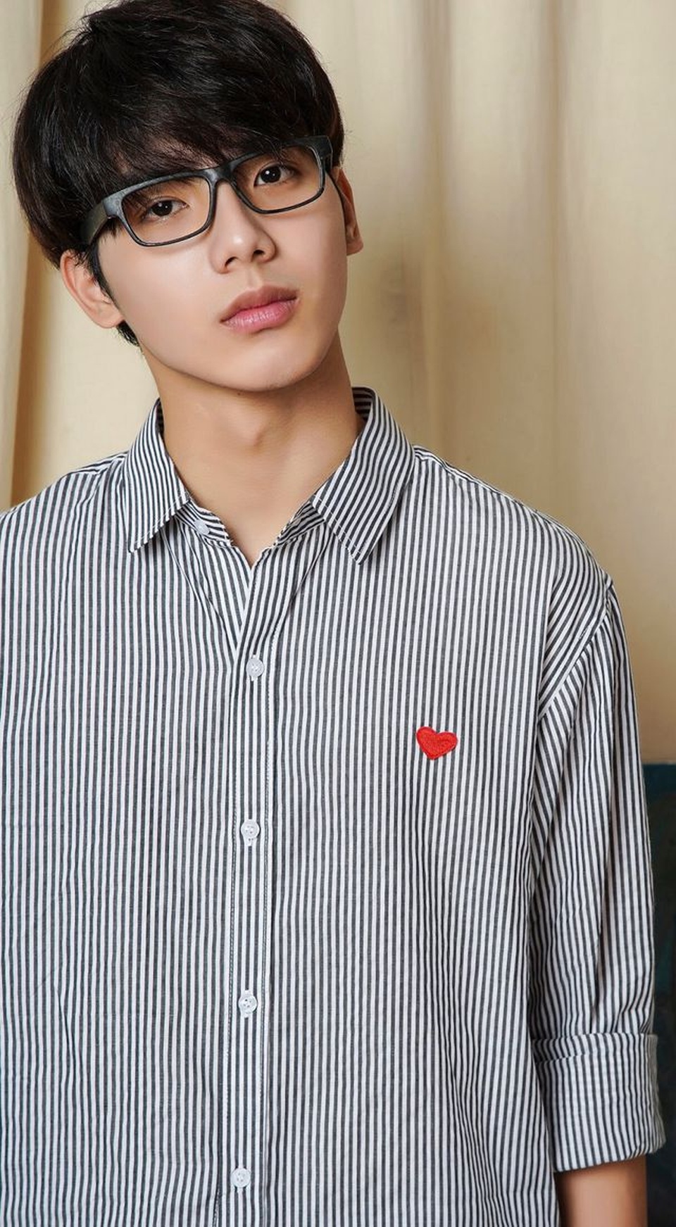 4 chàng trai được cộng đồng mạng quan tâm đặc biệt tháng 10 - 2