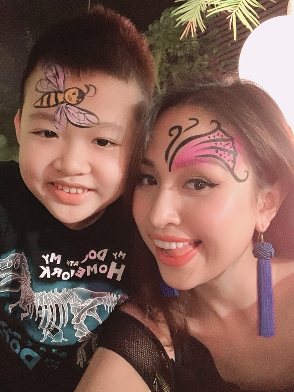 Vân Hugo bất ngờ khi con trai 10 tuổi nói muốn lấy vợ như mẹ - 2 Vân Hugo bất ngờ khi con trai 10 tuổi nói muốn lấy vợ như mẹ - 2
