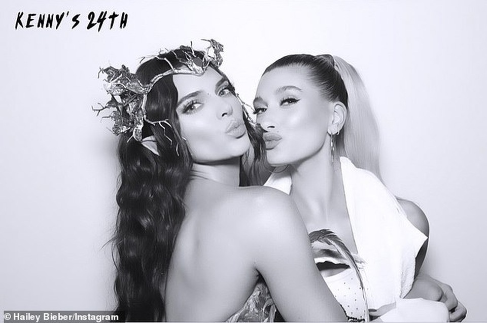 Kendall Jenner hóa cô tiên xinh đẹp - 7 Kendall Jenner hóa cô tiên xinh đẹp - 7