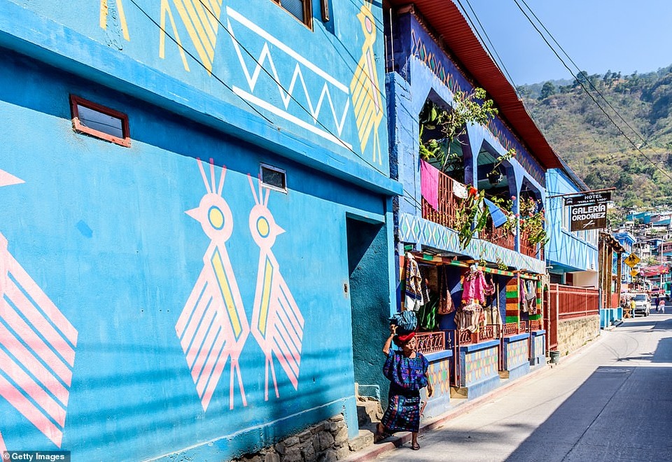 Những thành phố quyến rũ du khách bởi màu sắc độc đáo - 8 Những thành phố quyến rũ du khách bởi màu sắc độc đáo - 8