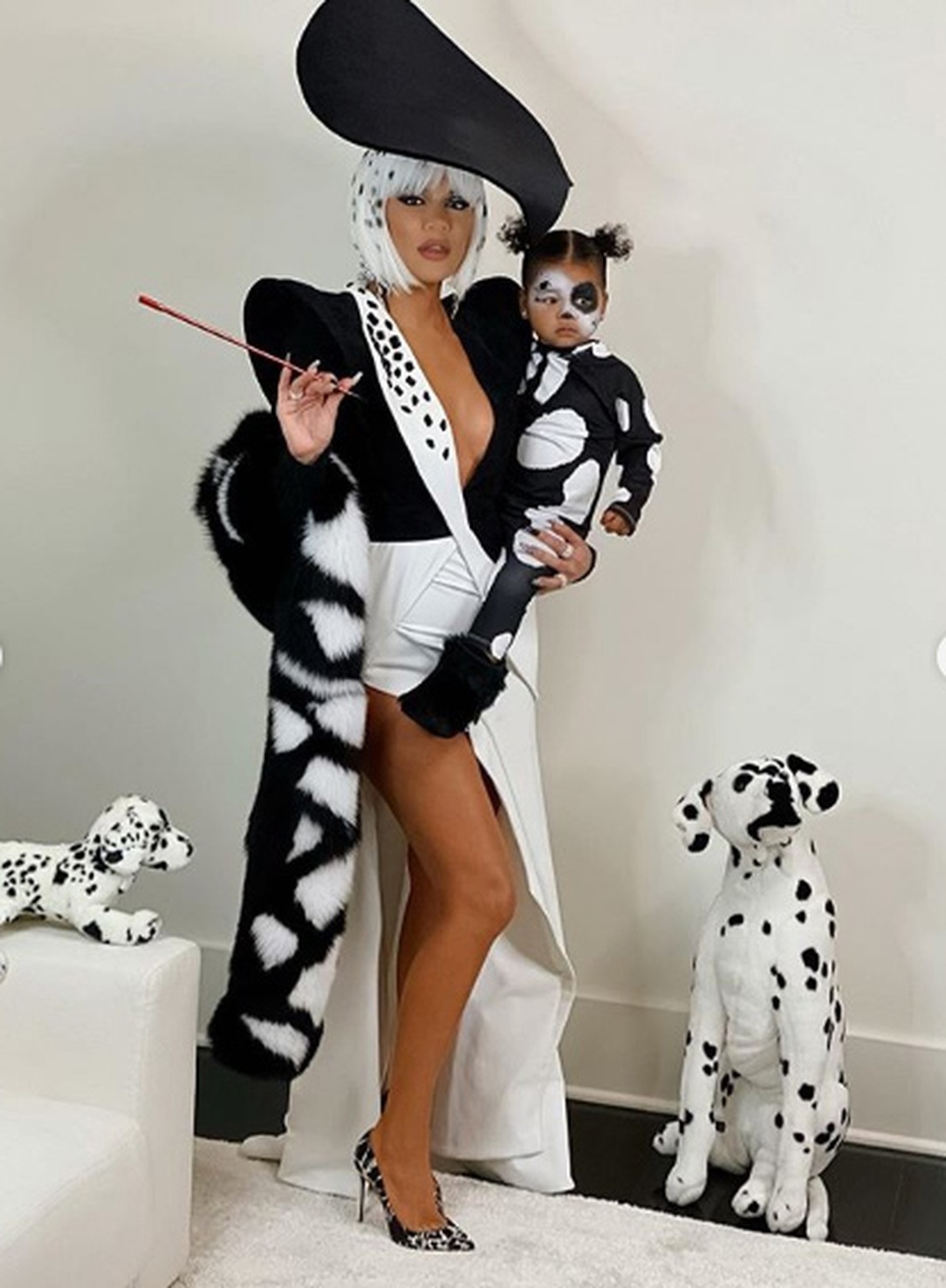 Con gái của Khloe Kardashian càng lớn càng đáng yêu - 4