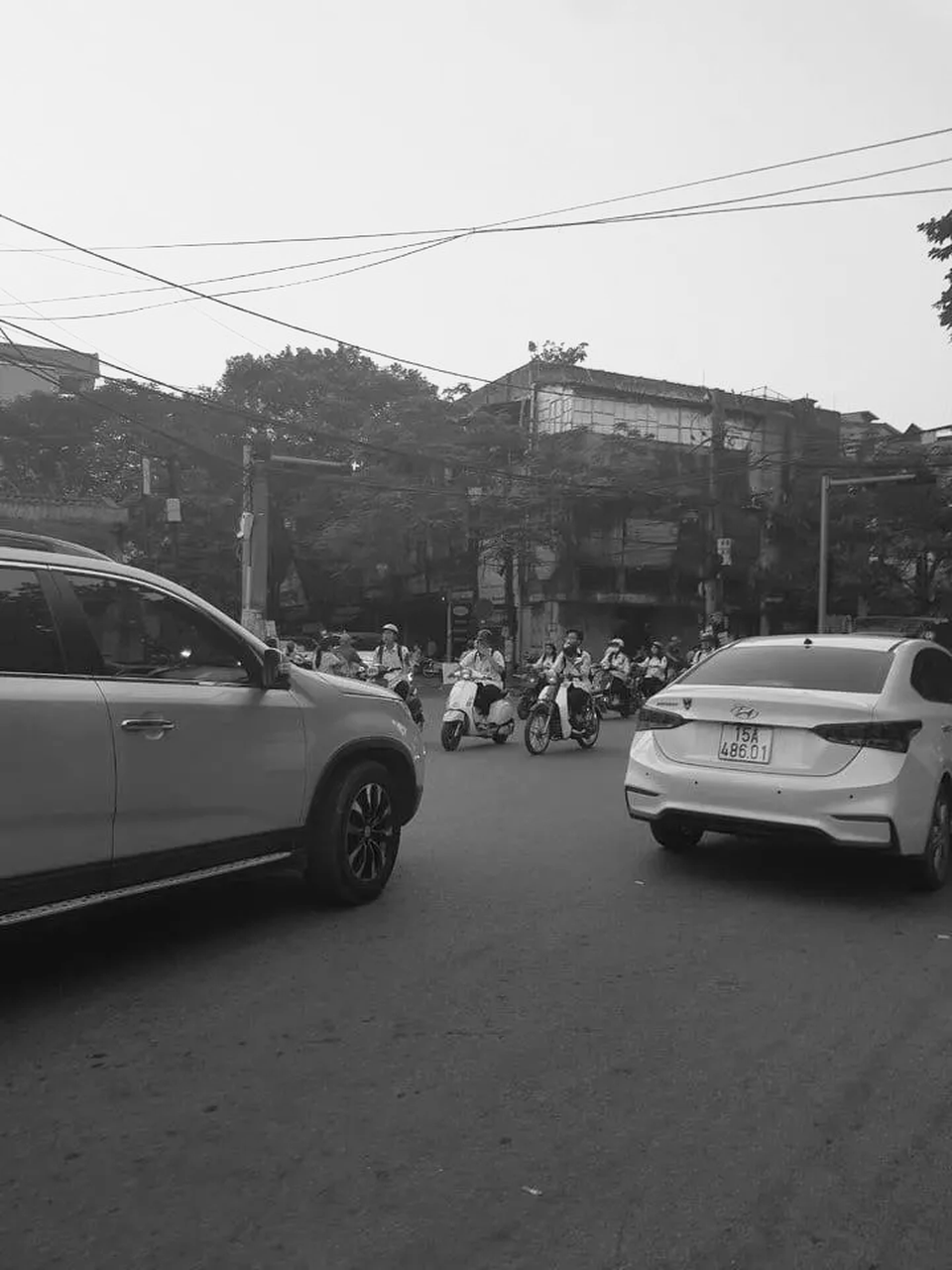 Hiểm nguy rình rập từ những chiếc xe gắn máy biển “AA” - 1 Hiểm nguy rình rập từ những chiếc xe gắn máy biển “AA” - 1