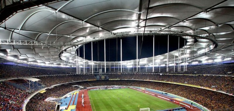 HLV Akira Nishino không ngại sức ép ở sân Bukit Jalil trước trận gặp Malaysia - 1 HLV Akira Nishino không ngại sức ép ở sân Bukit Jalil trước trận gặp Malaysia - 1