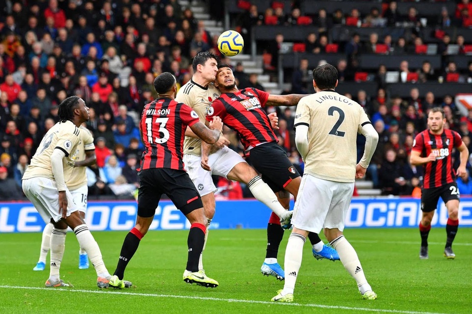 Nhìn lại trận thua tệ hại của Man Utd trên sân Bournemouth - 7 Nhìn lại trận thua tệ hại của Man Utd trên sân Bournemouth - 7