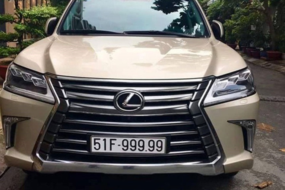 Số đỏ, 7 chiếc ô tô ở Việt Nam đã trúng biển số ngũ quý 9 - 3 Số đỏ, 7 chiếc ô tô ở Việt Nam đã trúng biển số ngũ quý 9 - 3