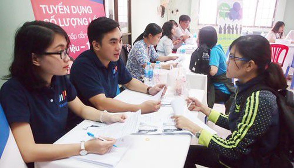 TP HCM: Cần hơn 17.000 chỗ làm việc trong tháng 7/2019 - 1 TP HCM: Cần hơn 17.000 chỗ làm việc trong tháng 7/2019 - 1