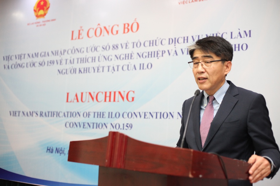 Việt Nam gia nhập 2 công ước quốc tế về lao động việc làm - 1 Việt Nam gia nhập 2 công ước quốc tế về lao động việc làm - 1