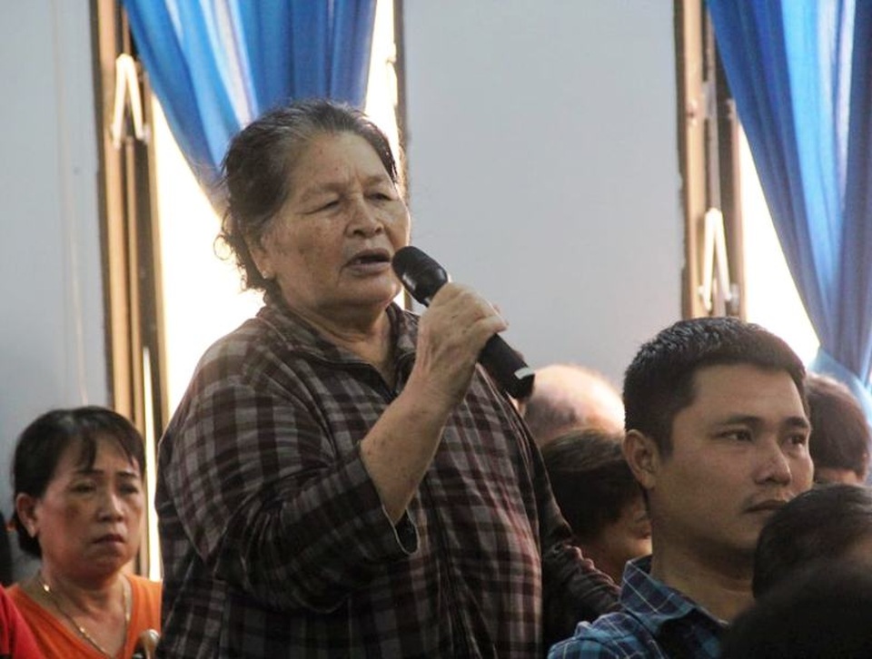 Đối thoại với dân bất thành, Chủ tịch Bình Định dừng dự án thông đường ra biển - 1 Đối thoại với dân bất thành, Chủ tịch Bình Định dừng dự án thông đường ra biển - 1