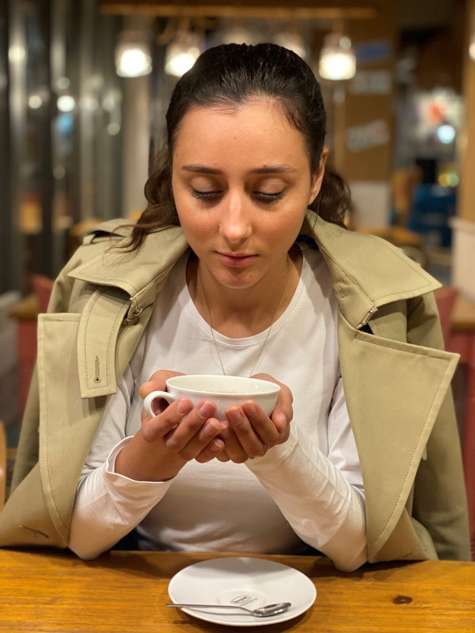 So sánh ảnh chụp ban đêm của bộ 3: Galaxy Note10+, Pixel 4 XL và iPhone 11 Pro Max - 20 So sánh ảnh chụp ban đêm của bộ 3: Galaxy Note10+, Pixel 4 XL và iPhone 11 Pro Max - 20