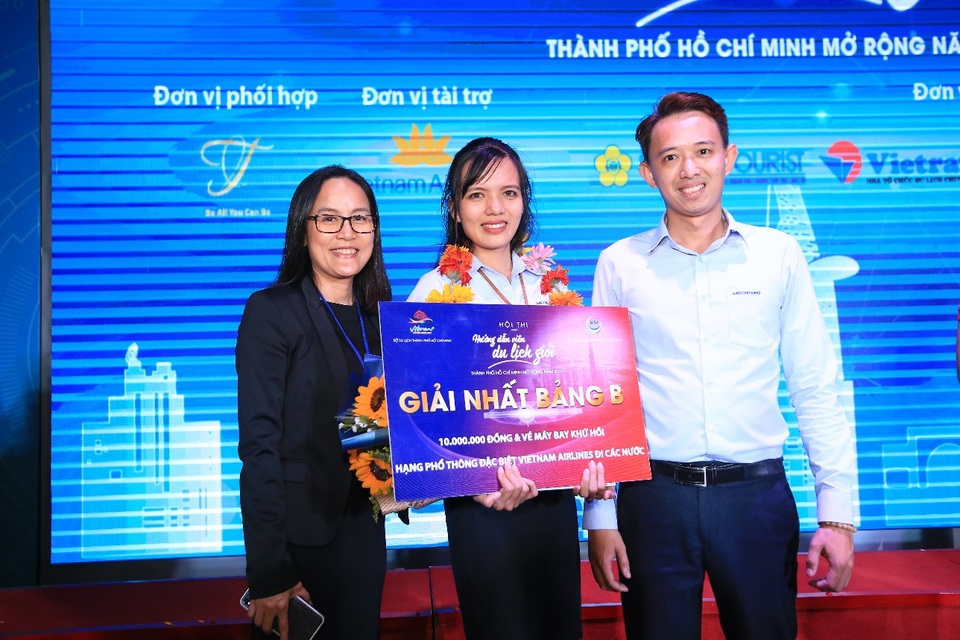 Hướng dẫn viên Lữ hành Saigontourist: Thành công từ chất lượng đào tạo - 2 Hướng dẫn viên Lữ hành Saigontourist: Thành công từ chất lượng đào tạo - 2
