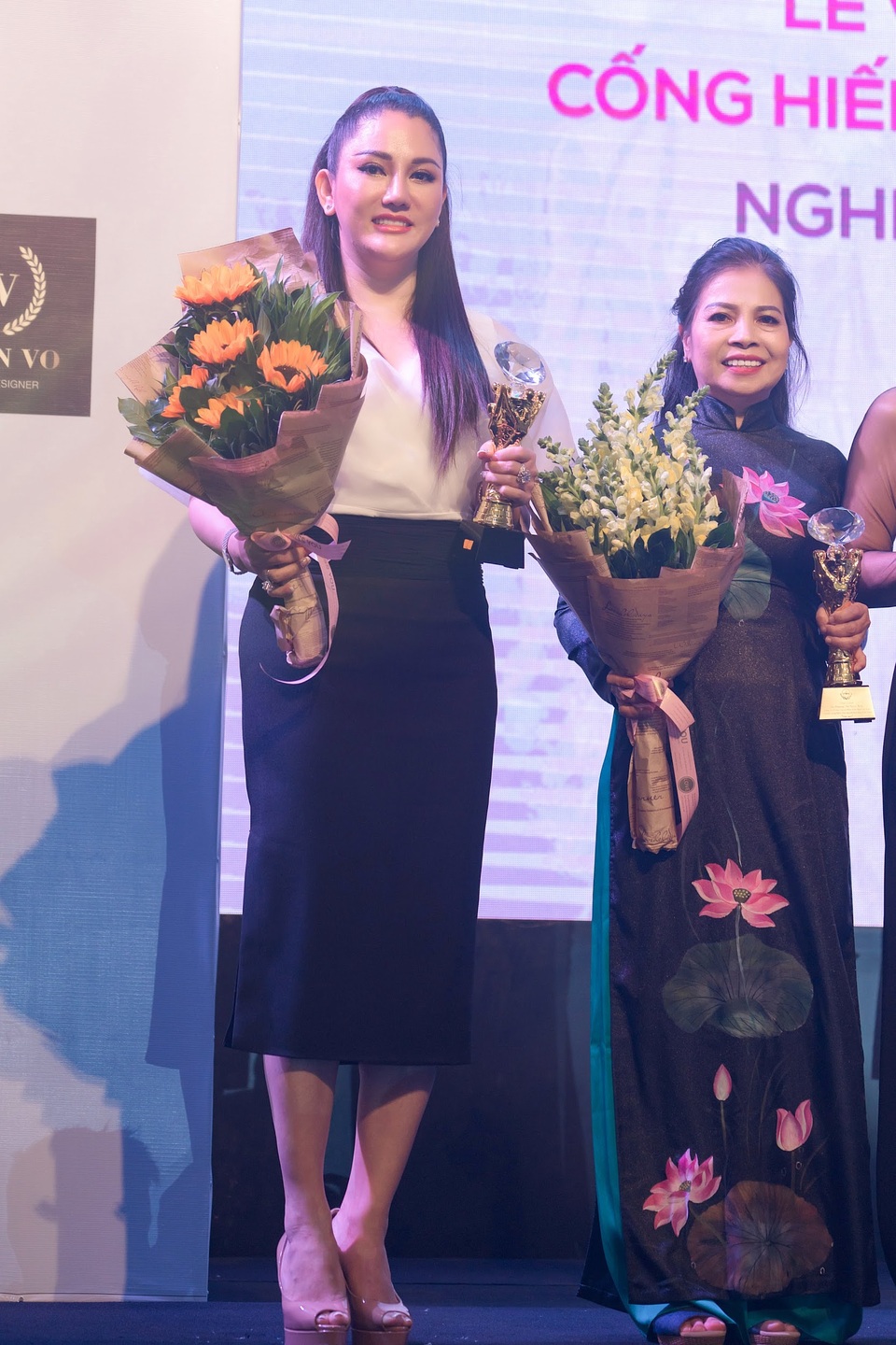 TMV Xuân Hương được Hội đào tạo và phát triển nghề làm đẹp Việt Nam vinh danh giải thưởng cống hiến cho cộng đồng ngành thẩm mỹ - 7 TMV Xuân Hương được Hội đào tạo và phát triển nghề làm đẹp Việt Nam vinh danh giải thưởng cống hiến cho cộng đồng ngành thẩm mỹ - 7