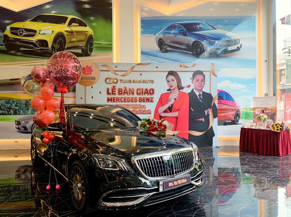 Khách hàng bất ngờ với buổi lễ bàn giao xe của Tùng Anh Auto - 3 Khách hàng bất ngờ với buổi lễ bàn giao xe của Tùng Anh Auto - 3