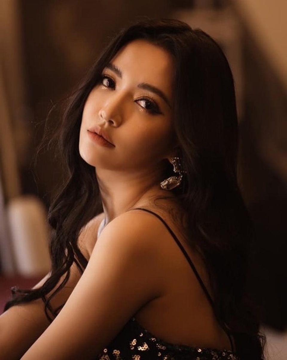 Bích Phương cùng Vũ Mạnh Cường góp mặt tại Lễ trao giải Nghệ sĩ Châu Á - 2