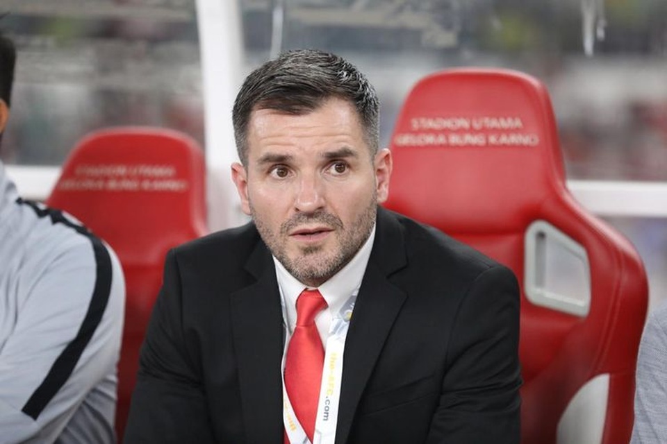 Indonesia tiếp tục tin dùng huấn luyện viên Simon McMenemy - 1 Indonesia tiếp tục tin dùng huấn luyện viên Simon McMenemy - 1