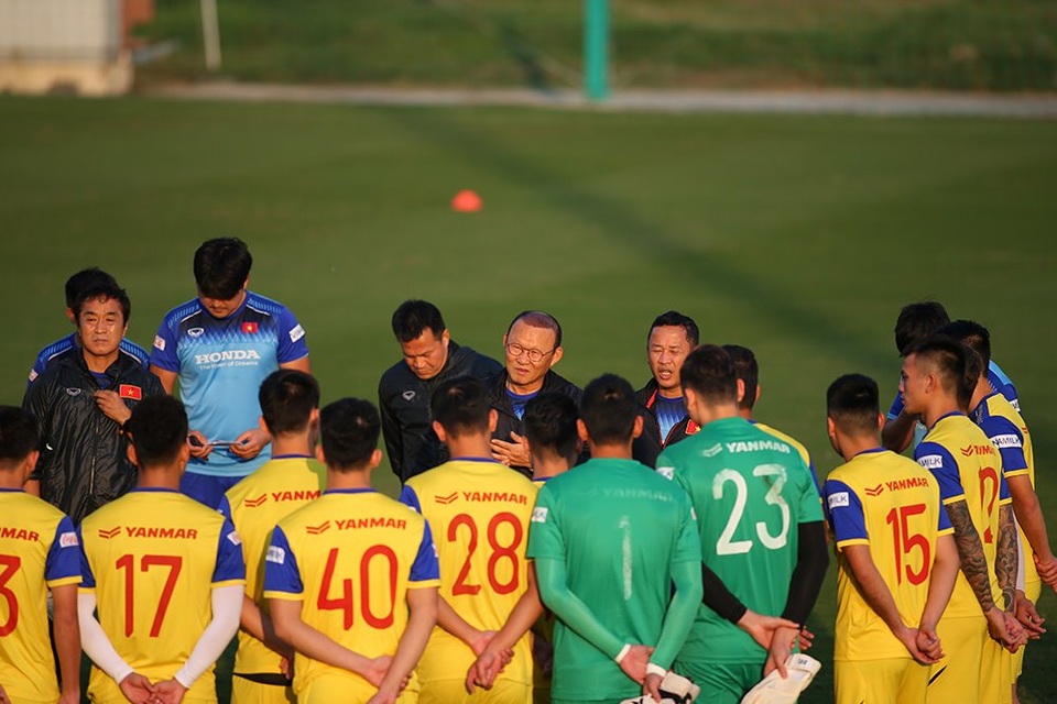 HLV Park Hang Seo: “Tôi tự hào khi tiếp tục gắn bó với bóng đá Việt Nam” - 6 HLV Park Hang Seo: “Tôi tự hào khi tiếp tục gắn bó với bóng đá Việt Nam” - 6