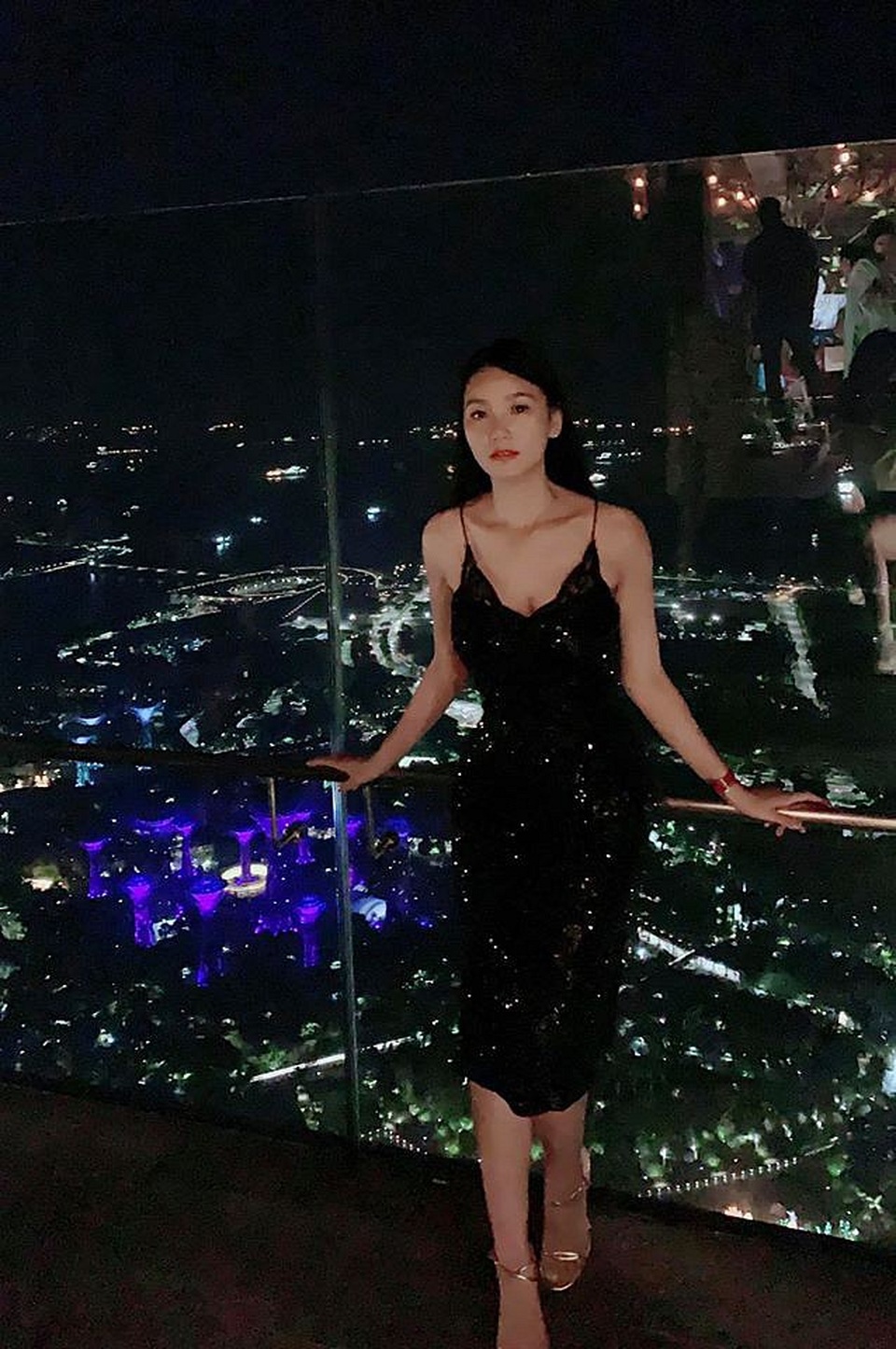 Lương Giang “Hoa hồng trên ngực trái”: “Tôi không bao giờ yêu trơ trẽn như Ngân” - 12 Lương Giang “Hoa hồng trên ngực trái”: “Tôi không bao giờ yêu trơ trẽn như Ngân” - 12