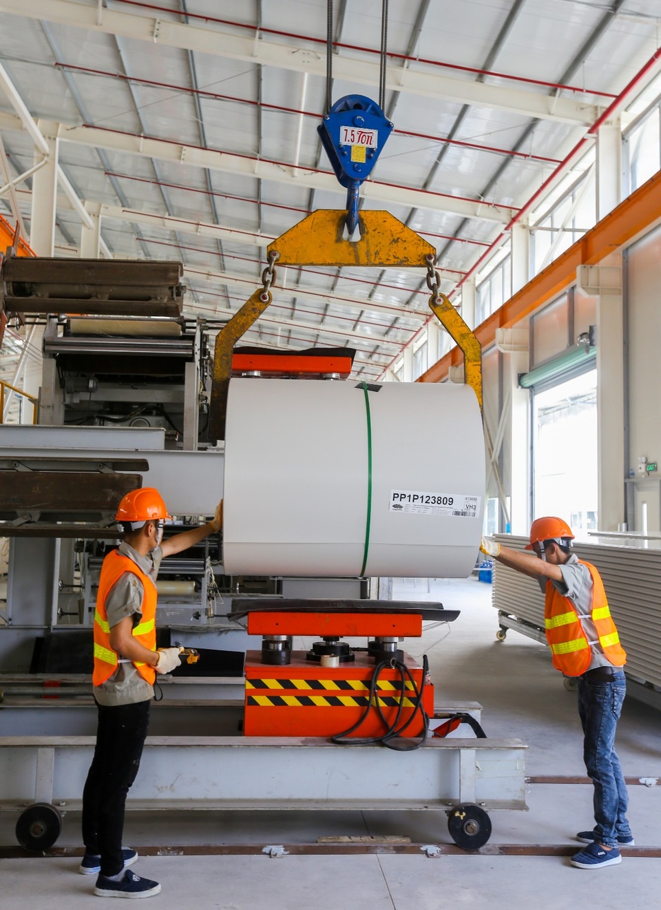 Nhà máy công suất hơn 10 triệu m2 panel cách nhiệt tại TP. HCM - 4 Nhà máy công suất hơn 10 triệu m2 panel cách nhiệt tại TP. HCM - 4