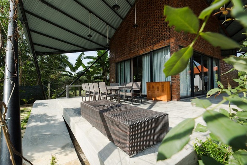 Ngôi nhà hình cánh diều đậm chất làng quê cuốn hút trên báo Tây - 2 Ngôi nhà hình cánh diều đậm chất làng quê cuốn hút trên báo Tây - 2